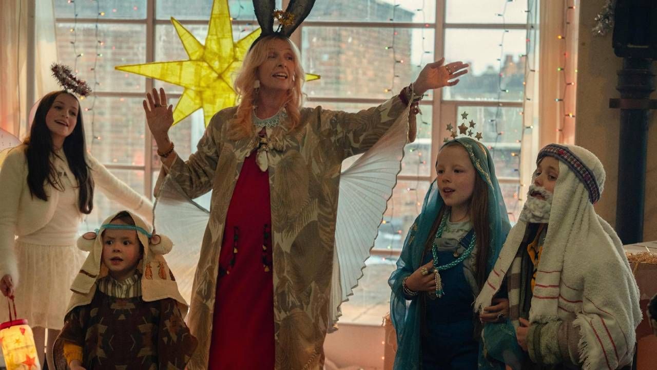 Hoy en Netflix: 34 años de carrera y un Oscar después, esta estrella protagoniza y dirige por primera vez una de las películas navideñas del año