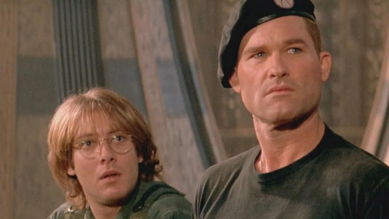 James Spader y Kurt Russell en 'Stargate: Puerta a las estrellas'