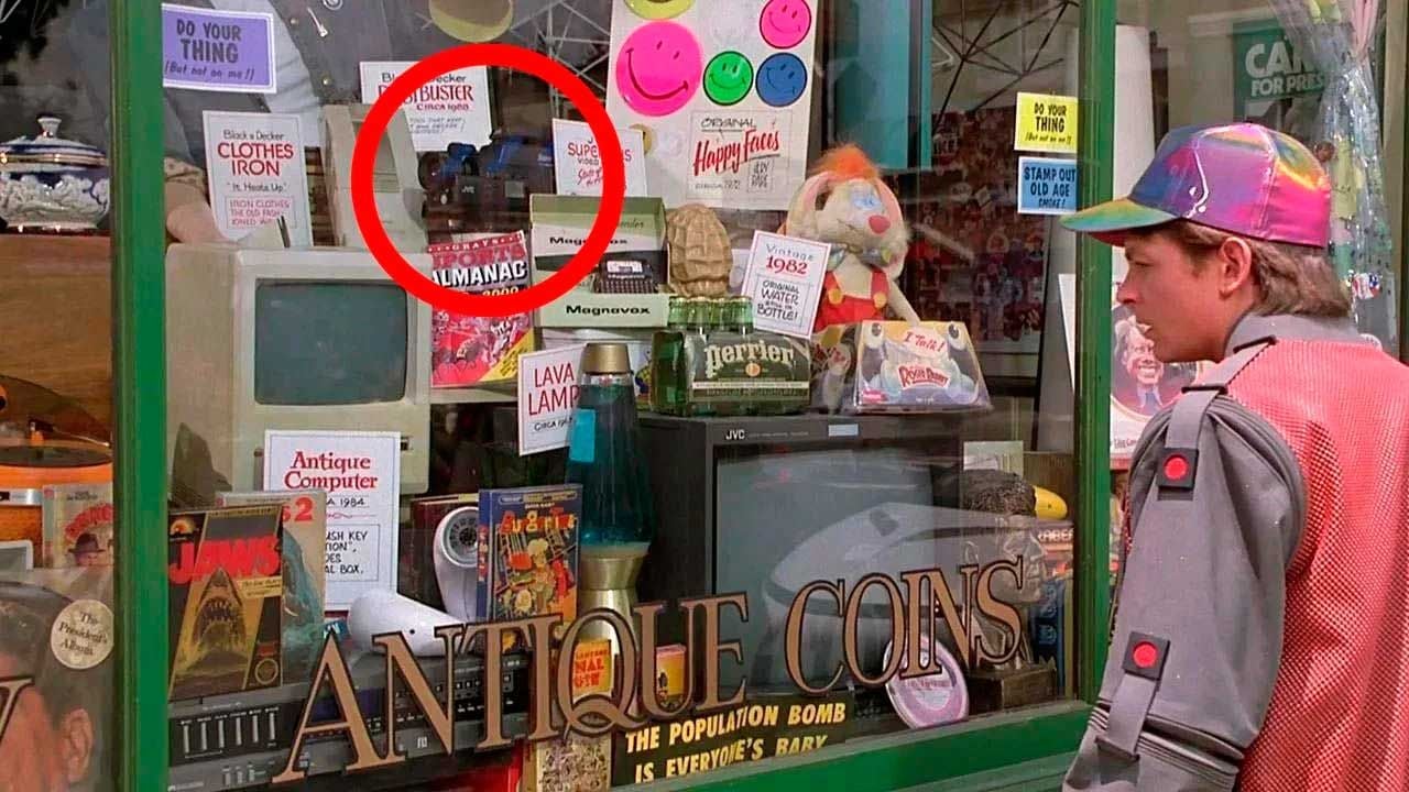 Esta escena de ‘Regreso al futuro II’ tiene tantos guiños por segundo que es casi imposible que los hayamos visto todos Esta escena de ‘Regreso al futuro II’ tiene tantos guiños por segundo que es casi imposible que los hayamos visto todos