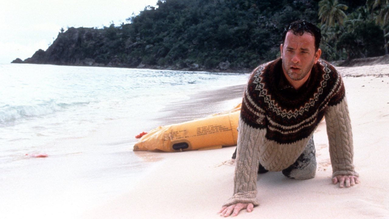 Tom Hanks sostiene tan bien el drama en esta película que no suena ni una nota musical hasta pasados 45 minutos