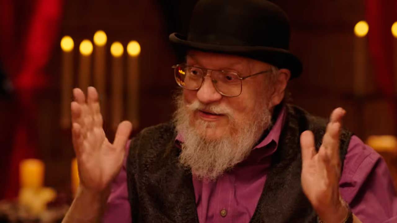 George R.R. Martin se ha convertido en el ejemplo perfecto de que "quien mucho abarca, poco aprieta": ahora quiere ampliar 'El caballero de los Siete Reinos"