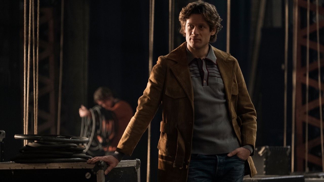 James Norton como Chris Blackwell