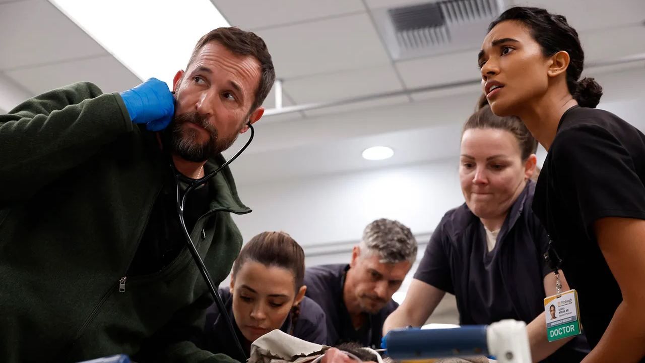 «La gente quiere ver personajes desordenados, no algo desinfectado»: vuelve ‘The Pitt’, la serie que es «demasiado real» para los propios médicos