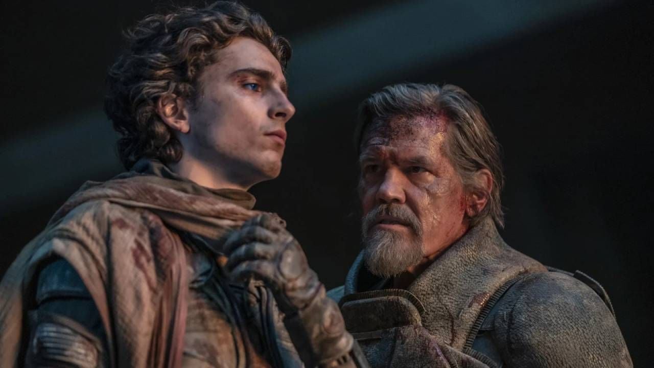Timothée Chalamet y Josh Brolin como Paul Atreides y Gurney Halleck en 'Dune 2'