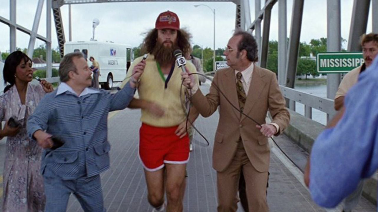 Solo hay una persona que acompaña a Forrest Gump desde que empieza a correr hasta que decide terminar