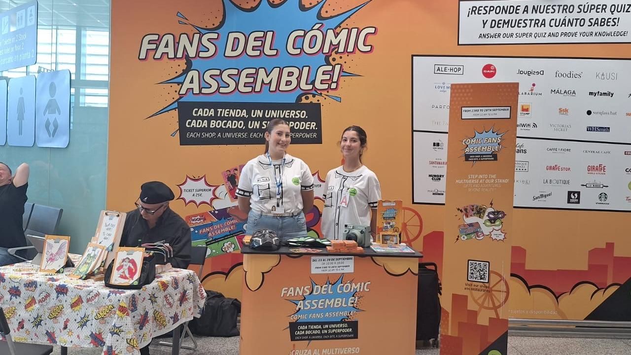 ‘Merchandising’, ‘photocall’ y hasta el martillo de Thor. El Aeropuerto de Málaga-Costa del Sol se vuelca con la Comic-Con®