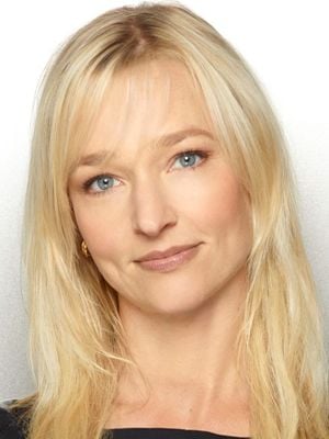 Kari Matchett - SensaCine.com