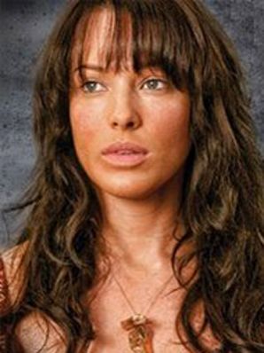 Interview With Actress Erin Cummings Spartacus Youtube 6 Tips From