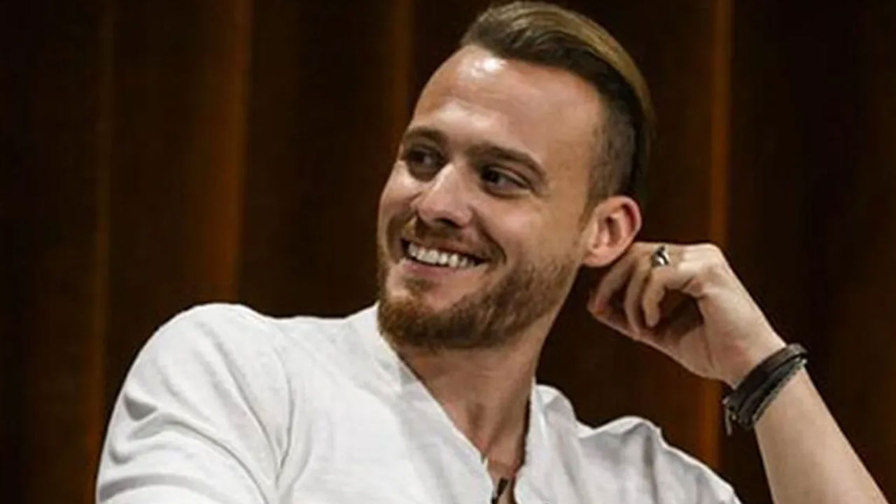 ‘L’amore è nell’aria’: Kerem Bürsin viaggia in Italia senza Hande Erçel e scatena la follia tra i fan