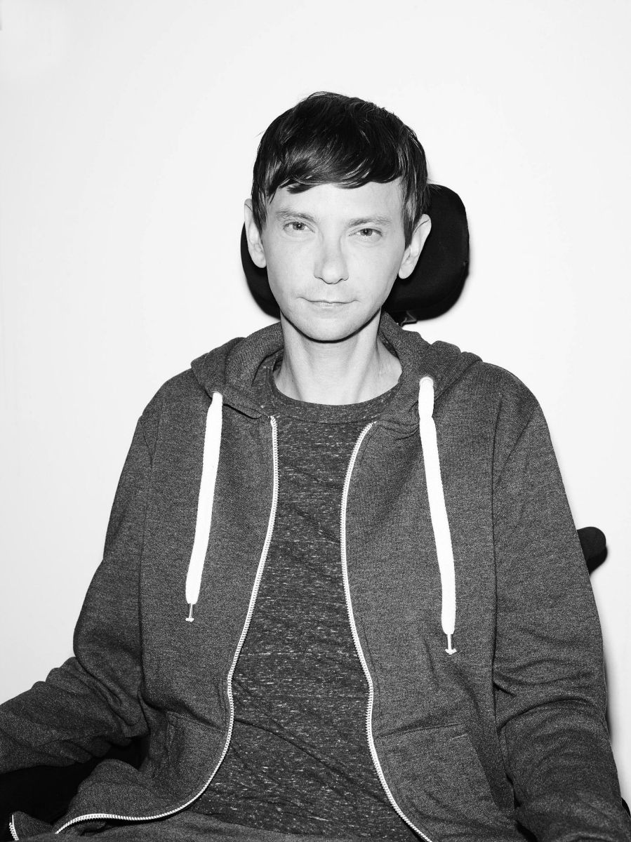 Dj Qualls Nude