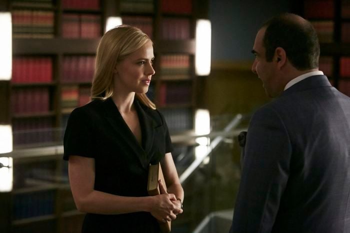 Foto De Amanda Schull Suits La Clave Del xito Foto Amanda Schull pin-von-miguel-miranda-auf-norma