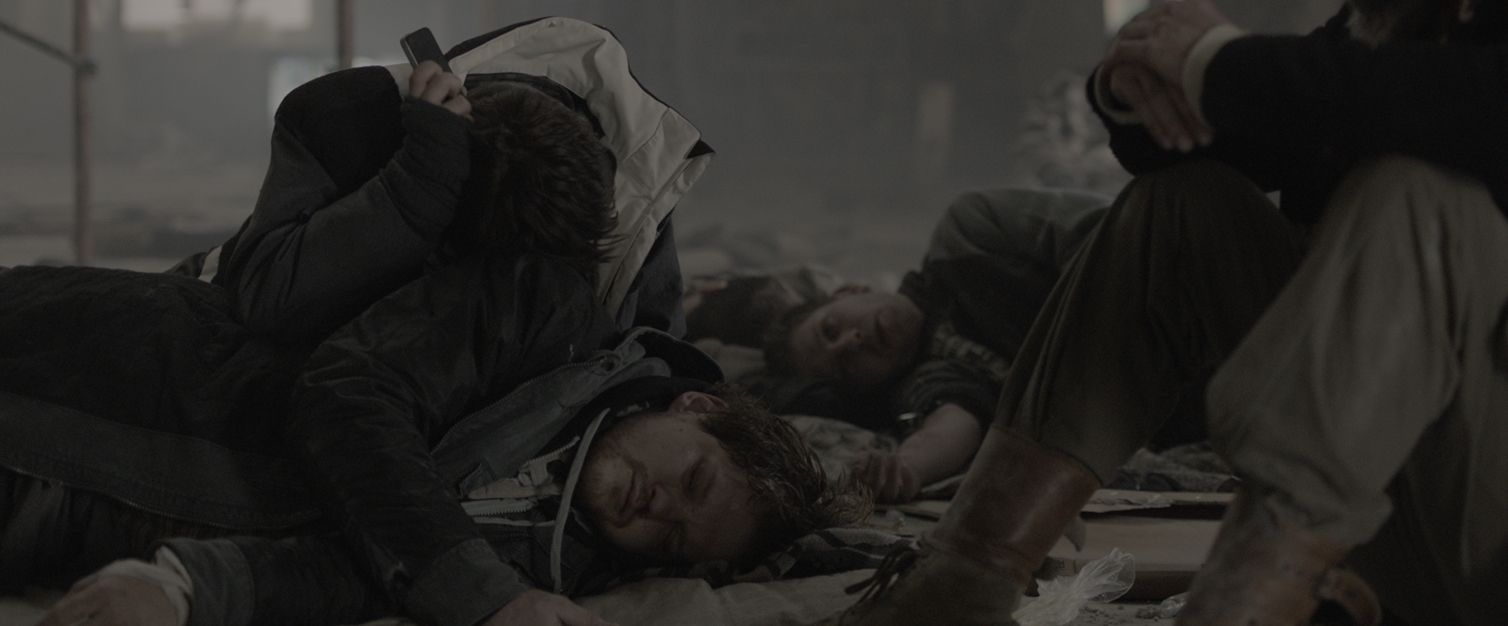 Foto de la película Under Electric Clouds Foto 3 por un total de 7