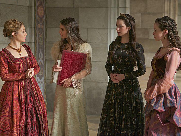 Reign Reign Foto Adelaide Kane Megan Follows Caitlin Stasey Anna Popplewell Foto 219