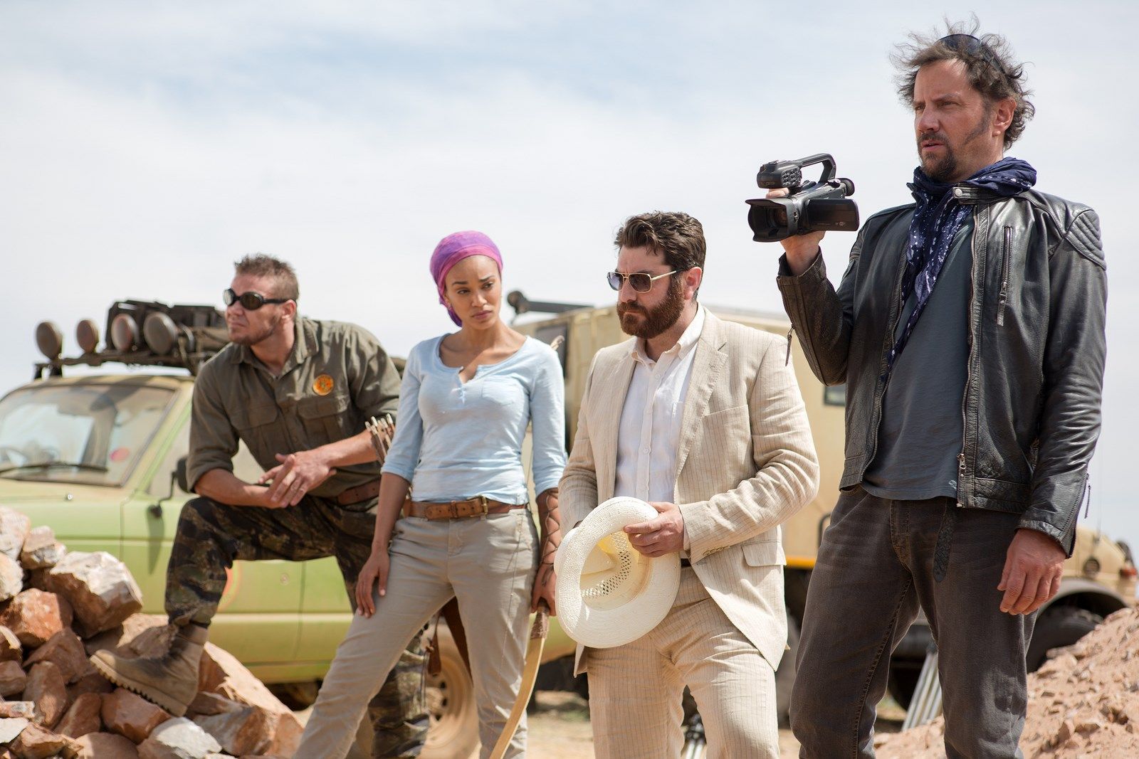 Дрожь земли фильм 2020. Дрожь земли 7 остров крикунов 2020. Дрожь земли 7 фильм 2020. Дрожь земли фильм 2018. Шрайкер фильм дрожь земли.