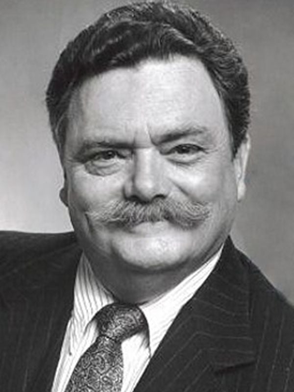 Bernard Fox - SensaCine.com