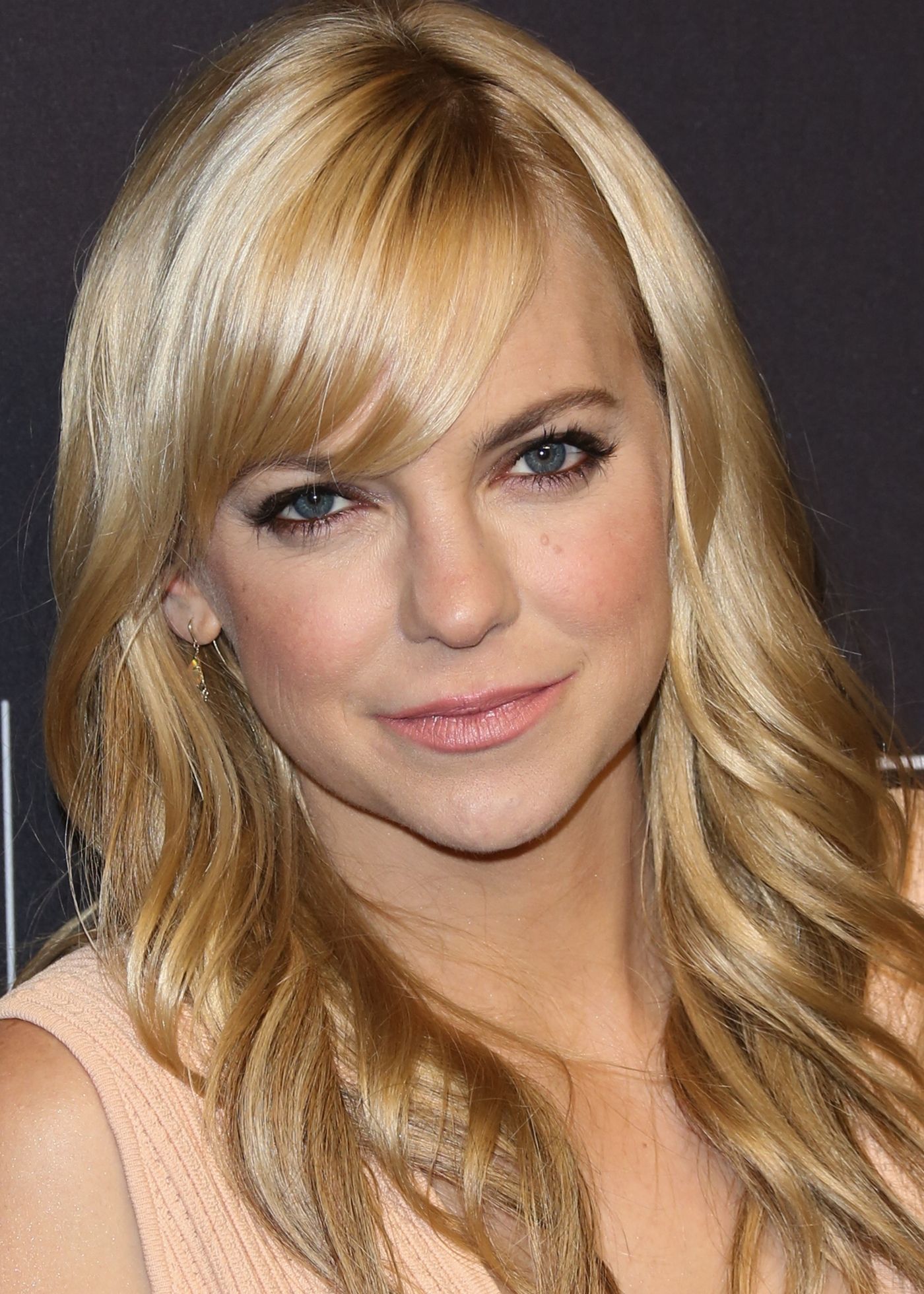 Anna Faris: The Photos Nobody Expected - djzmzkj