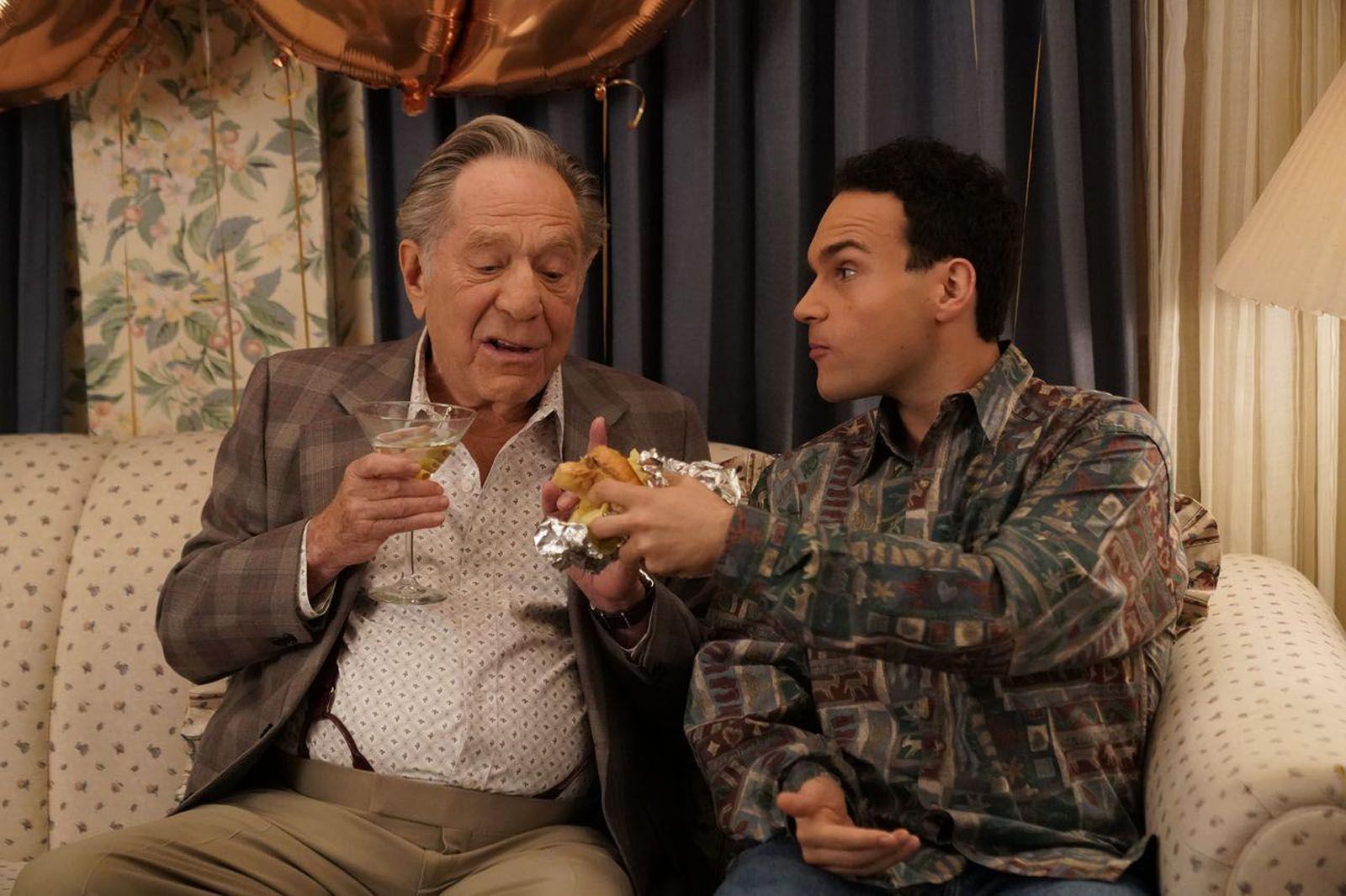 Foto de George Segal - Los Goldberg : Foto Troy Gentile, George Segal ...