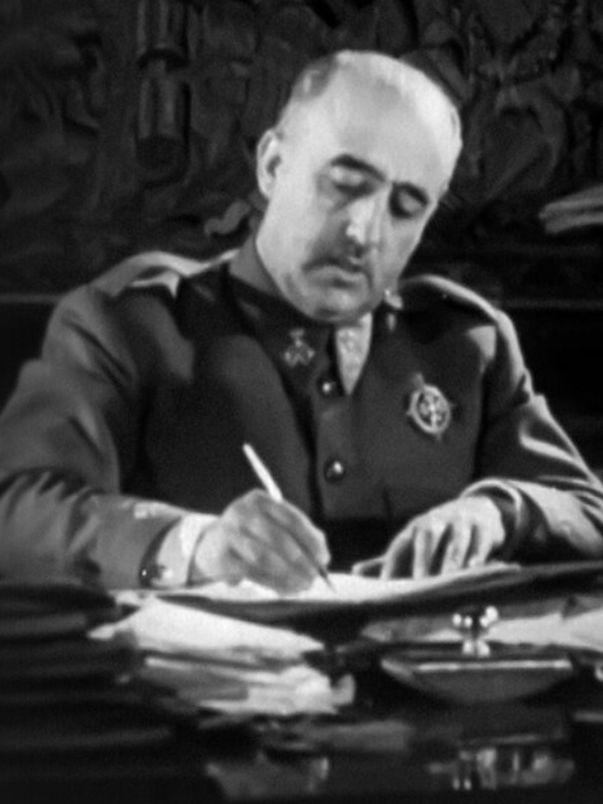 La Dura Verdad Sobre La Dictadura De Franco Online