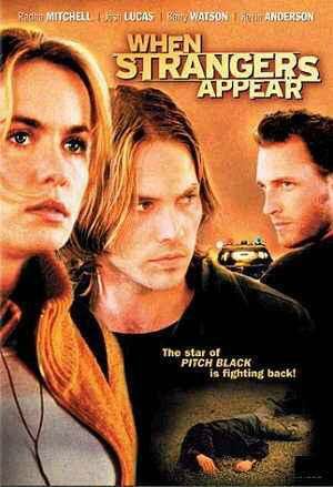 Cuando aparecen los extraños - Película 2001