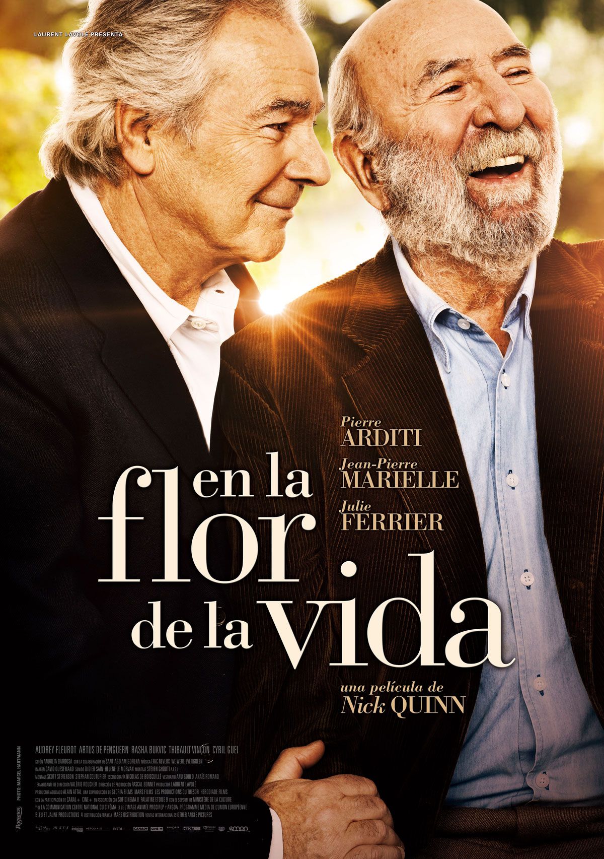 En la flor de la vida - Película 2011