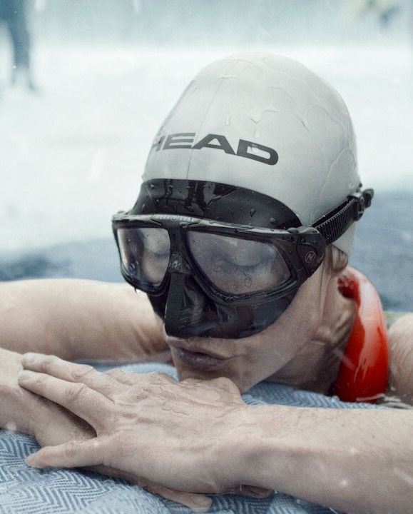 Aguanta la respiración: Inmersión bajo el hielo - Documental 2022