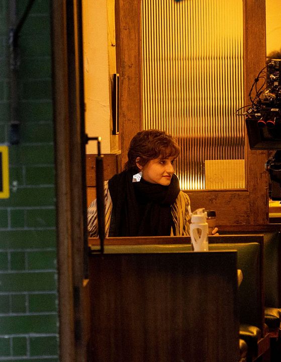 Apartment 7A : Cartel