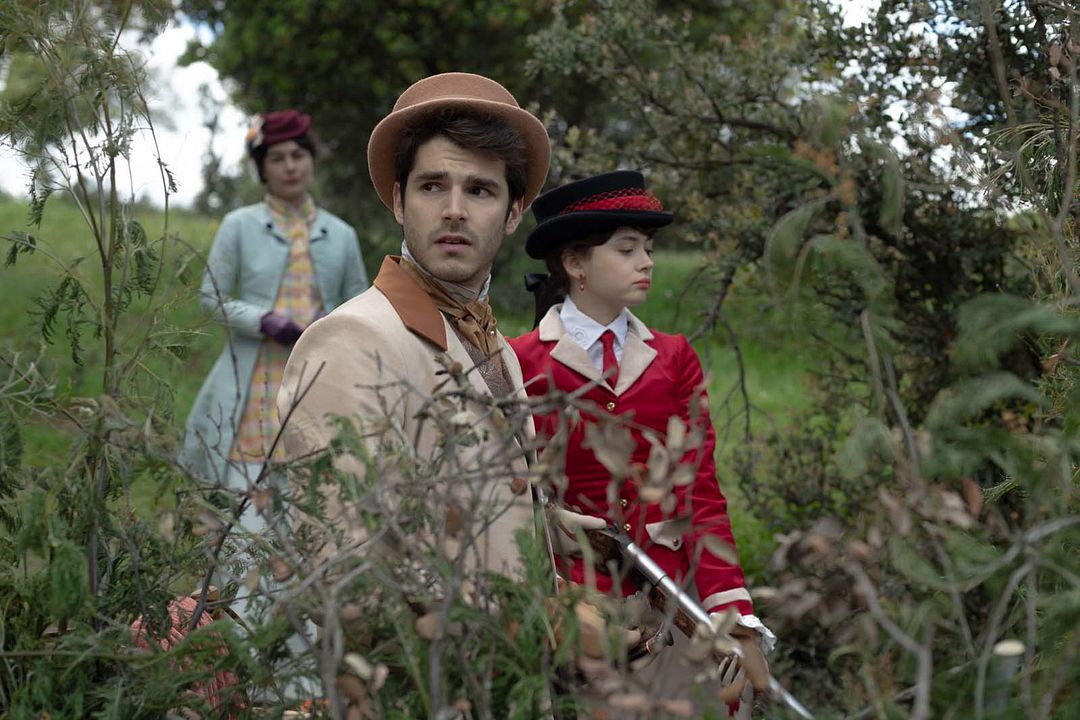 Foto Nadia de Santiago, Isa Montalbán, Álvaro Mel