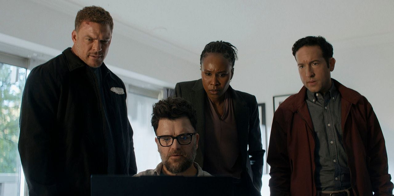 Foto Alan Ritchson, Christopher Rodriguez Marquette, Sydelle Noel, Kevin Corrigan