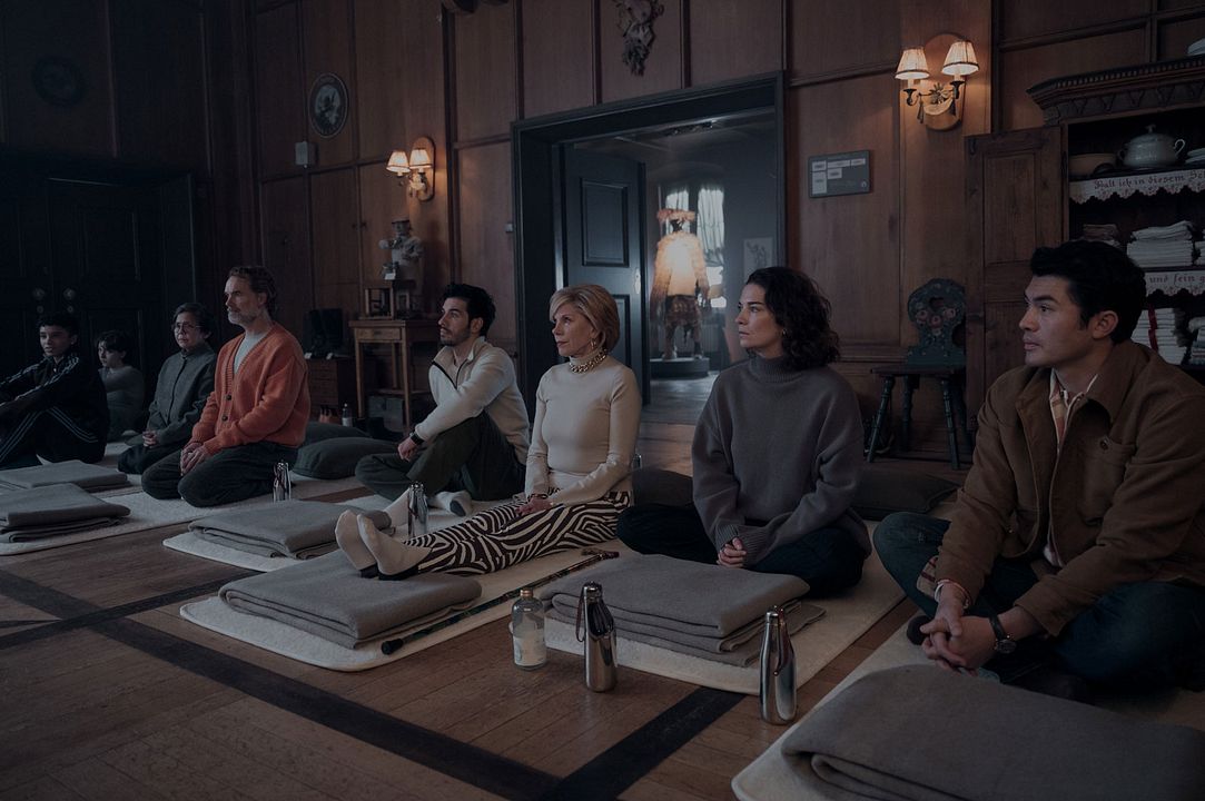 Foto Murray Bartlett, King Princess, Henry Golding, Dolly de Leon, Maisie Richardson-Sellers, Aras Aydın, Annie Murphy, Christine Baranski