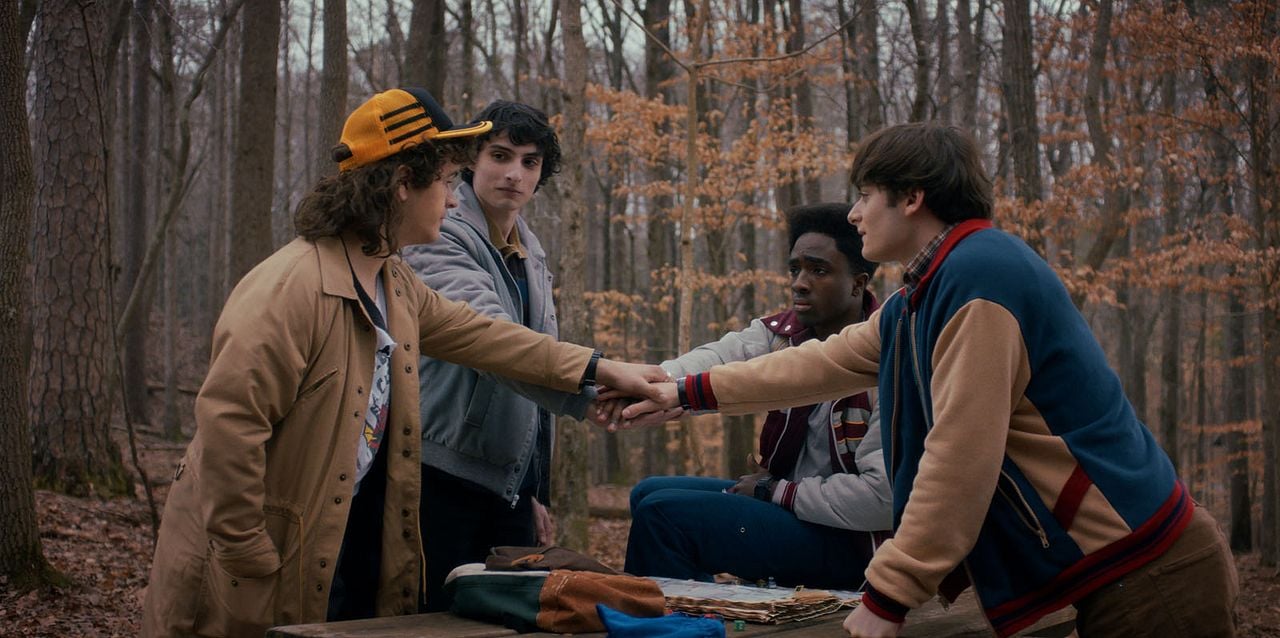 Stranger Things : Foto Gaten Matarazzo, Finn Wolfhard, Caleb McLaughlin, Noah Schnapp