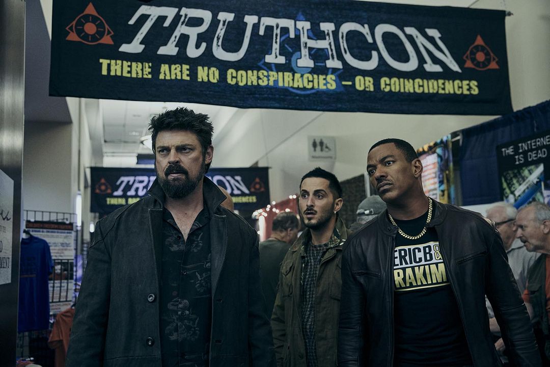 Foto Laz Alonso, Tomer Capon, Karl Urban