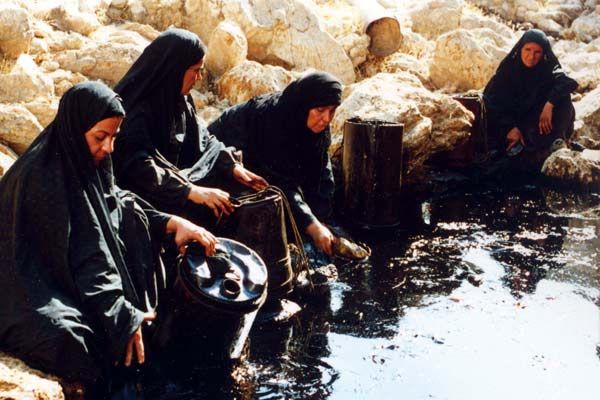 Bacheh-haye naft : Foto