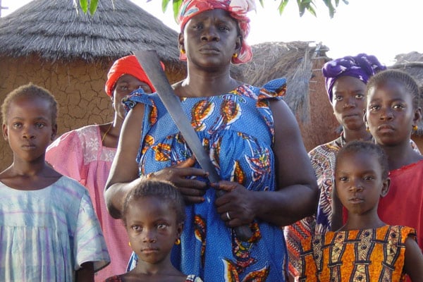 Moolaadé (Protección) : Foto Ousmane Sembene