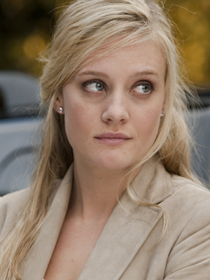 Cartel Romola Garai