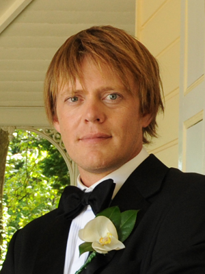 Cartel Kris Marshall