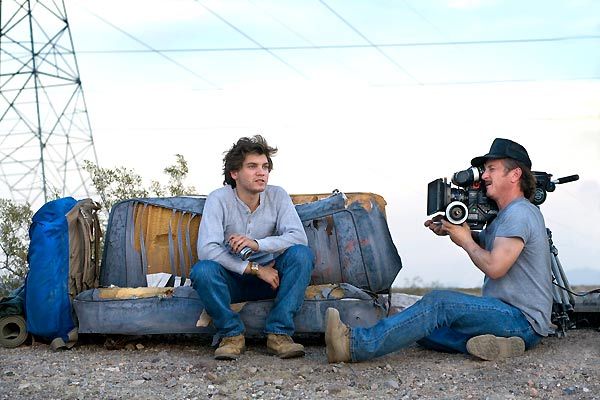 Hacia rutas salvajes : Foto Emile Hirsch, Sean Penn