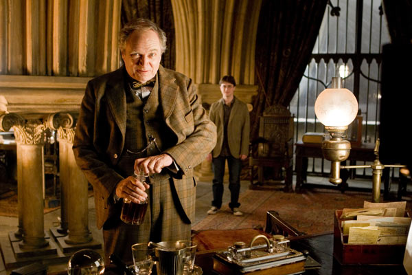 Harry Potter y el Misterio del Príncipe : Foto Jim Broadbent, Daniel Radcliffe