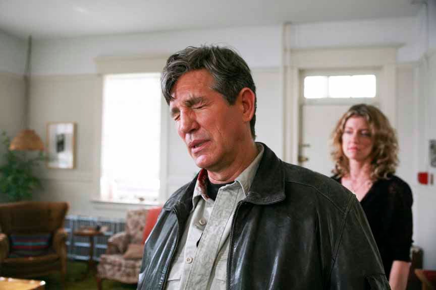 Foto Cynthia Watros, Eric Roberts