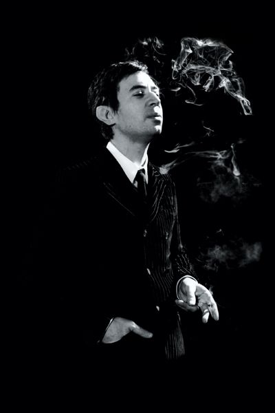 Gainsbourg (Vida de un héroe) : Foto Eric Elmosnino