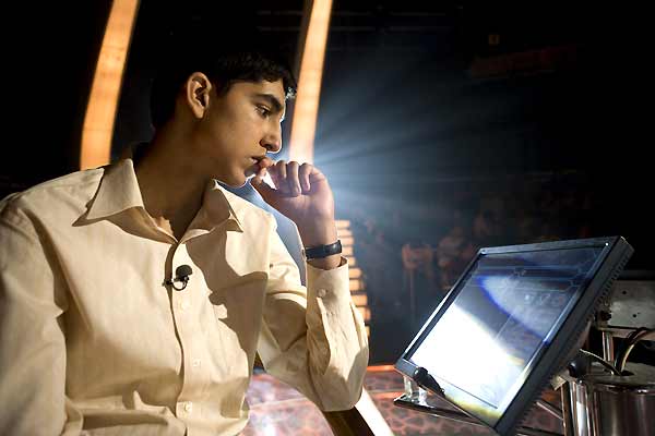 Slumdog Millionaire : Foto Dev Patel