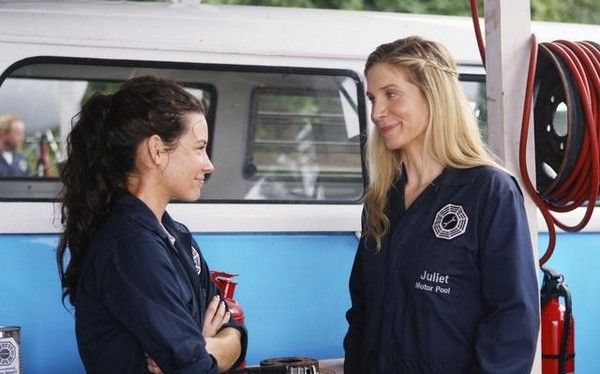 Foto Elizabeth Mitchell, Evangeline Lilly