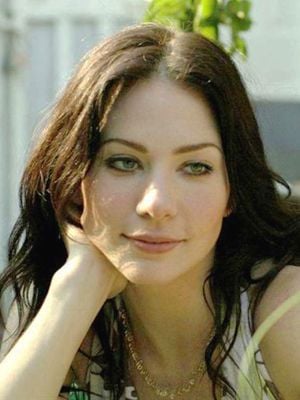 Cartel Lynn Collins