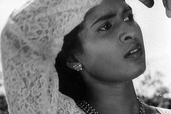 Foto Punya Hiendeniya