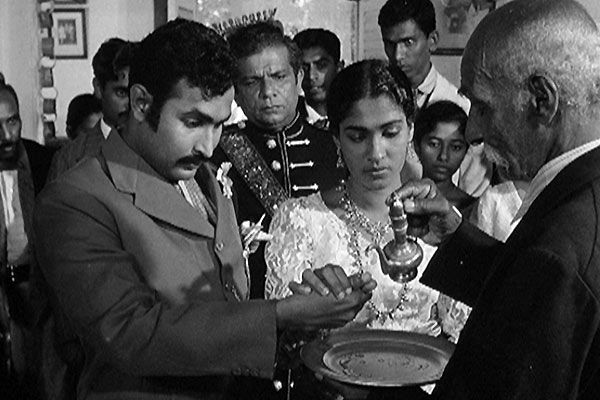 Foto Punya Hiendeniya