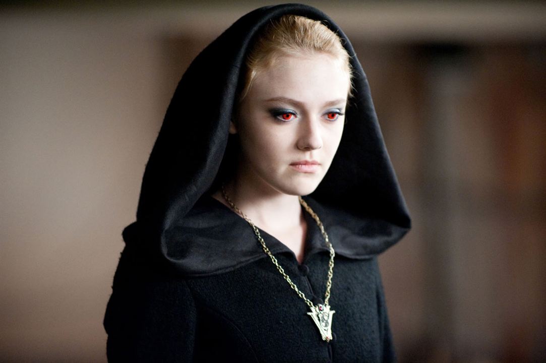 Eclipse : Foto David Slade, Dakota Fanning