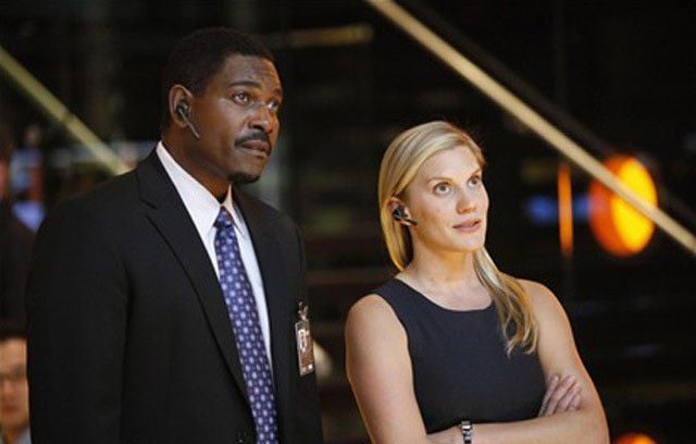 Foto Mykelti Williamson, Katee Sackhoff