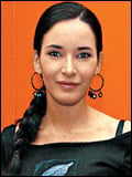 Cartel Adriana Campos