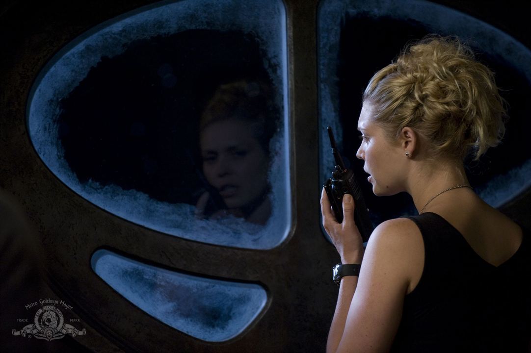 Stargate : Universe : Foto Alaina Huffman