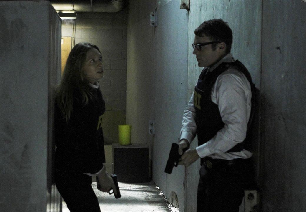 Fringe (Al límite) : Foto Seth Gabel, Anna Torv