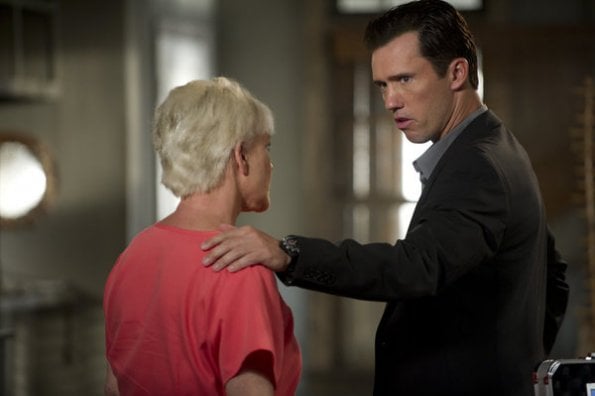 Último aviso : Foto Jeffrey Donovan, Sharon Gless